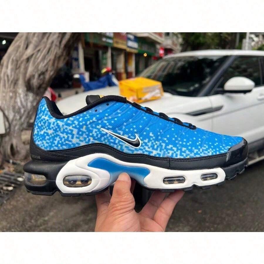 Nike أحذية رياضية رجالية - الأزرق - مشاهدة 1