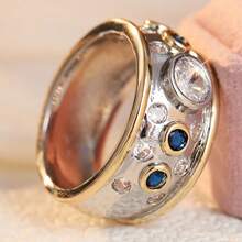 Women's Wide Band Unique Ring, Inlaid With Alternating Blue And White Synthetic Zirconia, Vintage Atmosphere Jewelry, Suitable For Casual Travel, Party, Versatile Style - Two-color - View 2
