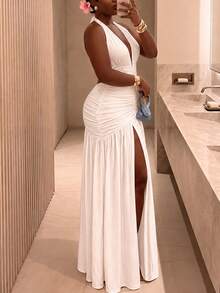 Sexy Halter Tie Strap Deep V Hem High Slit Pleated Patchwork Backless Knit Dress - White - View 3