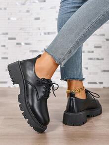 Women's Lightweight Lace-Up Closure Minimalist Plain Round Toe Low-Top Thick Sole Shoes - Black - View 4