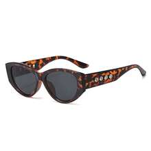1PC Men's Fashion Glasses New High Quality Vintage Cat Eye Frame With Rivet Detail Niche Design Daily Wear Photo Outdoor Fishing Cycling Use - Multicolor - View 13