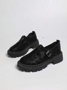 Women's Vintage Adjustable Strap Leopard Print Round Toe Low-Top Thick Sole Platform Pumps - Black - View 3