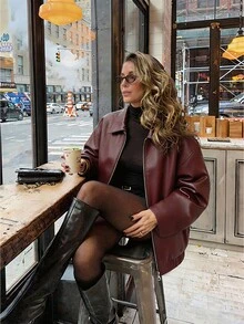 女款秋冬法式人造皮革翻領拉鍊短版夾克，落肩設計、彈性下擺，適合聚會度假，酷帥百搭穿搭 - 酒紅色 - 查看 1