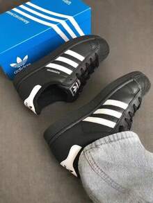 Adidas Sepatu Skate Superstar2 Low-Top Unisex - Hitam dan Putih - View 10