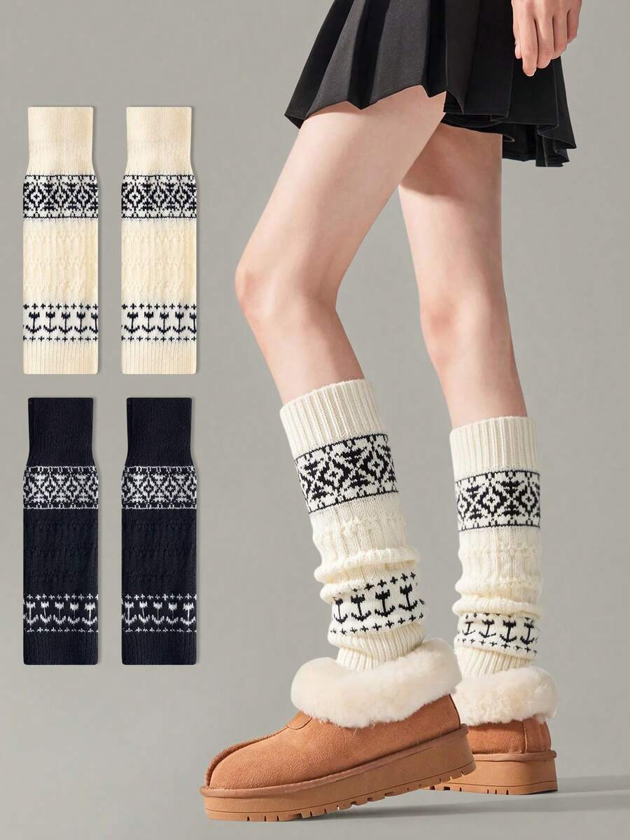 ZUJO 2 Pairs Women's Leg Warmers, Black And White Knitted Warm Calf Socks, Fair Isle Pattern, Floral Pattern, Fashionable And Simple, Suitable For Autumn/Winter - Black and White - View 1