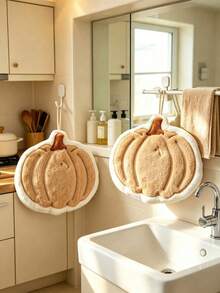 Pumpkin Shaped Hanging Hand Towel, Quick Dry Absorbent Microfiber, Soft Coral Fleece Hand Towel, Autumn Decor Pumpkin Style, Suitable For Sink, Bathtub, Shower, Modern Autumn Bathroom Style - Multicolor - View 6