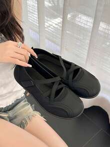 Women's Round Toe Mesh Ballet Flats, Cross Strap Design, Casual Fashion Daily Outdoor Vacation Slip-On Flat Shoes - Black - View 5