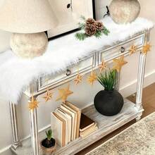 1-Piece Christmas White Soft Plush Faux Fur Table Runner, Winter Home Decor, Holiday Party Tablecloth, For Coffee Tables And Dressers, Festive Kitchen Dining Table Decoration, Home Party Decoration, Room Decoration, Party Decoration - Multicolor - View 3