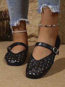 Women's Embroidered Buckle Mary Jane Shoes Shallow Vamp Slip-On Ballet Shoes - Black - View 3