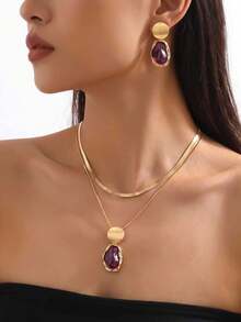 Conjunto de joyería versátil para mujer con collar y pendientes, 2 piezas, colgante de disco redondo cepillado con textura ámbar asimétrica, para uso diario, ir al trabajo, citas, fiestas y reuniones - traje - Ver 4