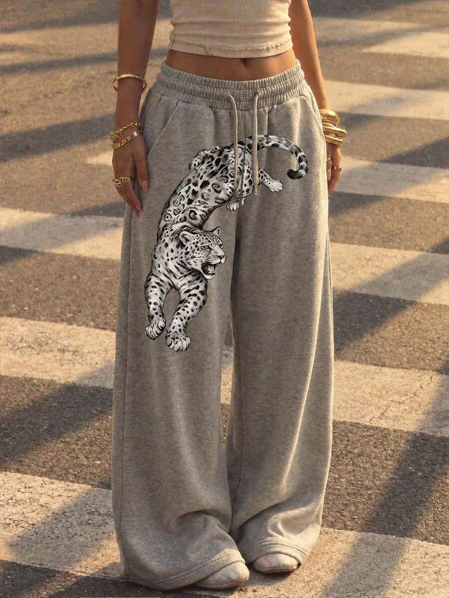 Es Trus Women's Autumn/Winter Fun "Bengpu Leopard" Print Street Fashion Grey Front Pocket Minimalist Casual Straight Leg Pants - Grey - View 1
