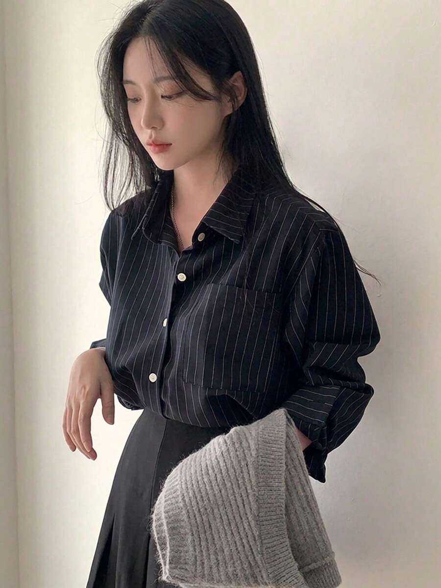 女款黑色拼接亞麻休閒襯衫,新款寬鬆優雅露肩燕尾下擺上衣 - 黑色 - 查看 1