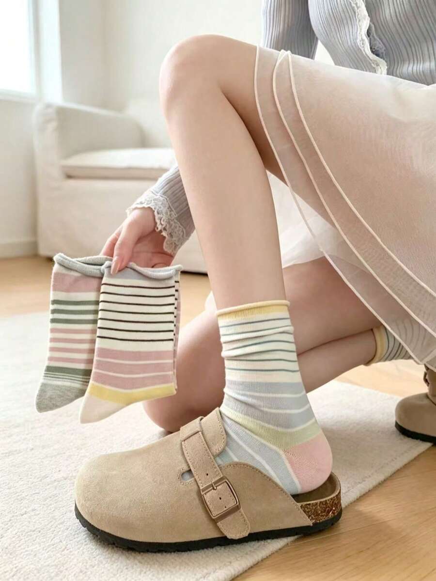 Korean Style INS Color Block Thin Striped Versatile Mid-Calf Socks, Japanese Retro Contrast Color Rolled Edge College Style Slouch Socks - Multicolor - View 1