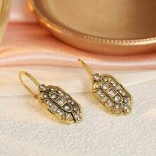 Elegant Hollow Design Earrings For Women, Suitable For Daily Commute, Party, Versatile Niche Ear Jewelry - Gold - View 2