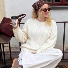 Women's Cable Knit Pullover Sweater, Autumn/Winter Long Sleeve Regular Fit Knit Sweater, Comfortable Textured Sweater - White - View 3