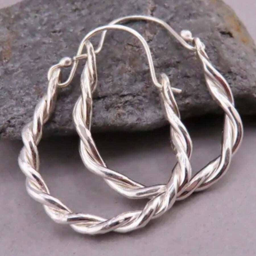 Minimalist Silver Twisted Rope Texture Oval Earrings For Women - Silver - View 1
