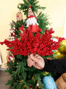 50Pcs Artificial Red Berry Branches, Realistic Plastic Holly Berry Stems For Christmas Tree Decor, Holiday Craft, Wedding Centerpiece And Home Decoration - Red - View 3