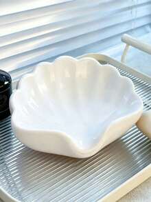 1/2pcs Nordic Style Shell Shaped Soap Dish, Multifunctional Makeup & Jewelry Storage Tray, White Desktop Decor, Non-Slip Soap Holder, Vanity Countertop Organizer, Minimalist Home Goods, Bathroom Essentials Bathroom Essentials,Room Decor,Fall Decor - Multicolor - View 10