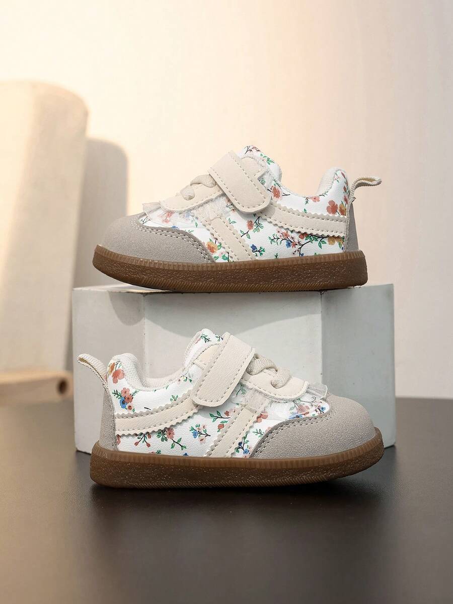 1 Pair Girls Lace Trim Lace-Up Shoes, Soft Sole Toddler Walking Shoes, Casual Sneakers For Spring And Autumn - Beige - View 1