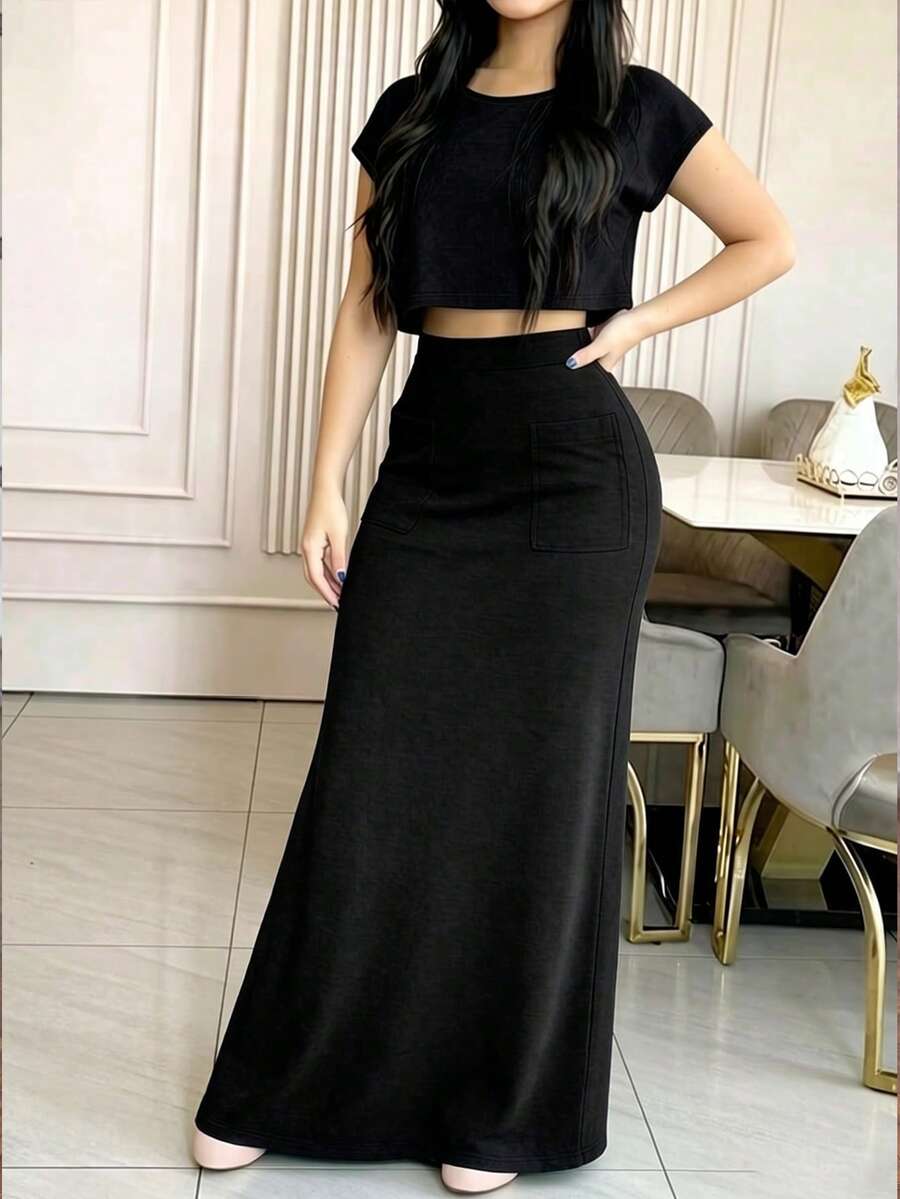 Set 2 Potong Wanita Musim Semi dan Panas Atasan Kerah Bulat Lengan Cap Kasual Elegan Warna Polos & Rok Saku Hitam