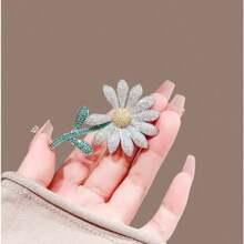 1PC Stylish Luxury Daisy Flower Brooch, Elegant Floral Lapel Pin For Women's Dresses & Blazers, Gift Accessory - Multicolor - View 9