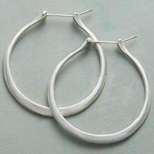 Minimalist Glossy Women's Workplace Commute Earrings, Versatile Classic Daily Ear Jewelry - Silver - View 1