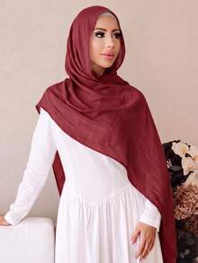 1件裝女款純色黏膠纖維頭巾，柔軟寬邊頭巾，多功能防曬圍巾希賈布，適合日常穿著 - 酒紅色 - 查看 3