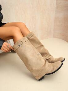 1 Pair Popular Ruched Stacked Boots, Fashionable Buckle Flat Sole, Solid Color Western Style Casual Ultra-Fine Fiber Leather Mid-Calf Boots, Suitable For Autumn/Winter Holiday Gatherings - Khaki - View 4