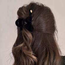 1pc Women Black Flocked Double-Sided Bow Letter Cross Hair Clip, Fashion Minimalist Daily Wear, Suitable For Everyday Use - Black - View 3