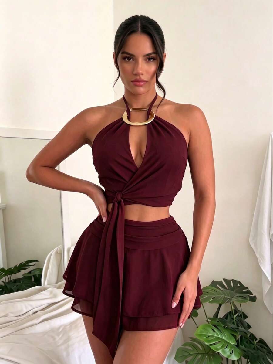 Da Jade Setelan Rok Celana Wanita 2 Potong, Atasan Crop Model Halter dengan Cincin Logam dan Rok Celana Berlapis Ruffle Pinggang Tinggi, Pakaian Serasi Polos untuk Pesta dan Liburan - Burgundy - View 1