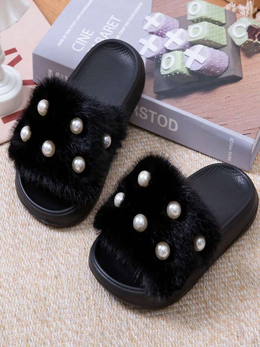 1 Pair Winter Girls Fashion Faux Pearl Style Home Slippers, EVA Ultra-Light Sole Design, Slip-On Home Slippers, Easy To Put On And Take Off - Black - View 1