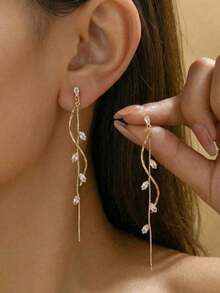 2 Pieces Elegant Long Leaf Tassel Earrings For Women, Ins-Style Twisted Long Drop Earrings, Suitable For Daily Wear - Gold - View 1