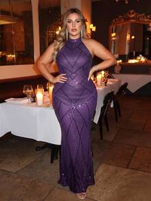 Gaun Malam Pesta Formal Ukuran Besar Warna Ungu dengan Leher Halter, Payet Motif Geometris dan Potongan Mermaid - Purple - View 2