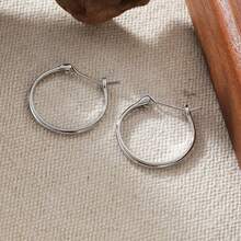 Minimalist Glossy Women's Workplace Commute Earrings, Versatile Classic Daily Ear Jewelry - Silver - View 5