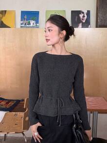 2026 Early Autumn New Dark Gray Cinched Waist Knit Top, Square Neck Ribbed Texture + Belt Ruffle Design, Suitable For Daily Commute And Casual Outings, Basic Style With Effortless Sophisticated Look - Grey - View 4