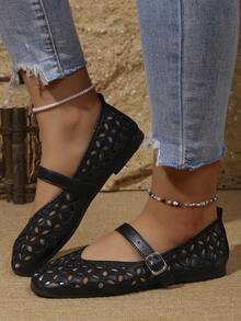 Women's Embroidered Buckle Mary Jane Shoes Shallow Vamp Slip-On Ballet Shoes - Black - View 7