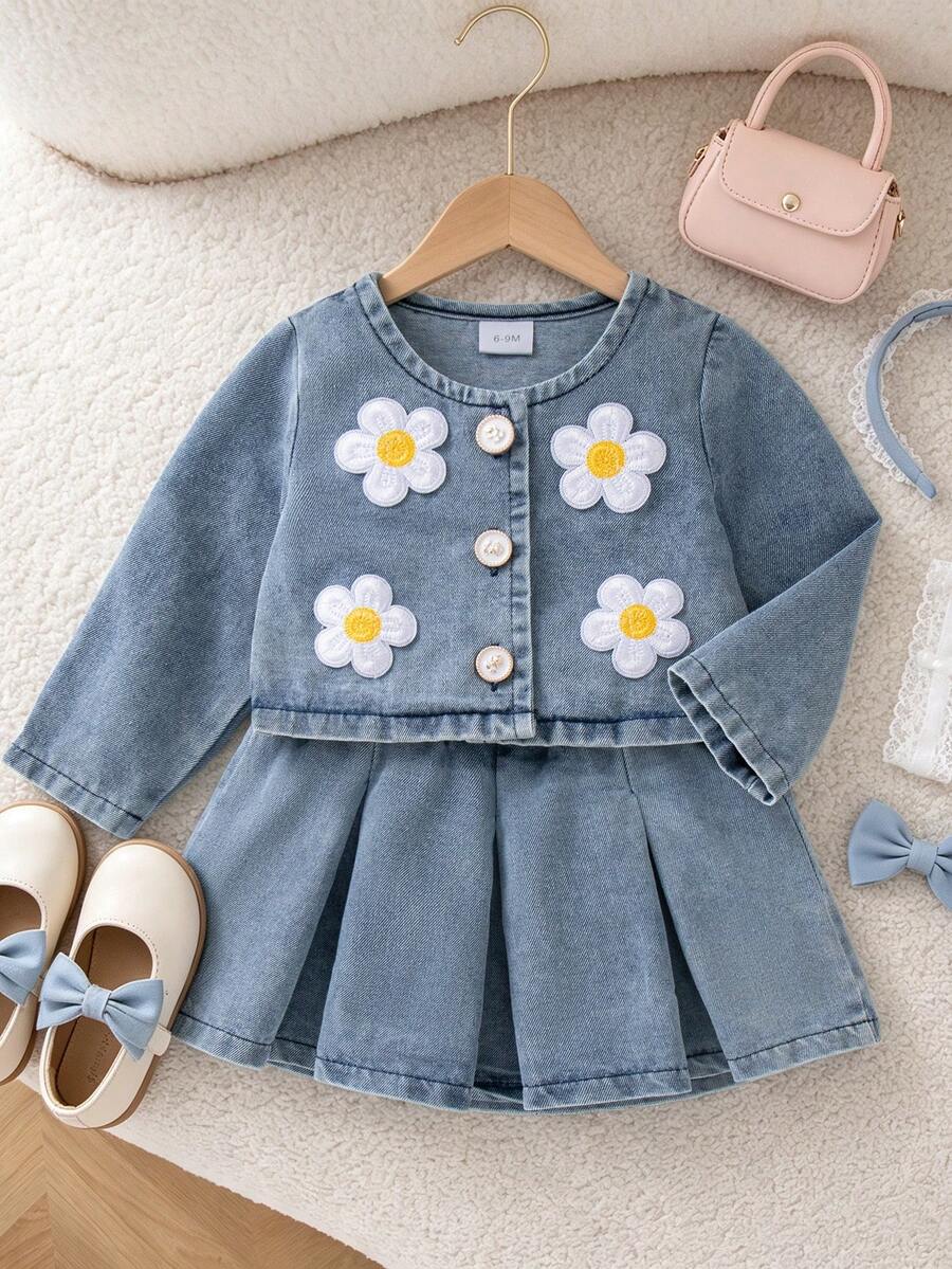 Autumn/Winter Baby Girl Cute Daisy Flower Denim 2-Piece Set & Round Neck Long Sleeve Jacket Versatile Pleated Skirt Outfit - Light Wash - View 1