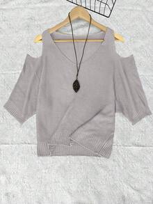 V-Neck Solid Color Cold Shoulder Women's Casual Daily Pullover Sweater - Light Grey - View 4