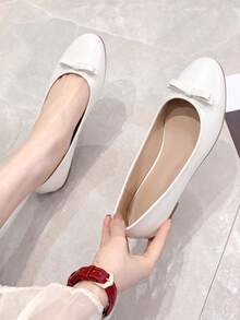 Solid Color Preppy Bow Office Shoes Women's 2026 New Square Toe Flat Versatile Round Toe All-Season Shoes - White - View 1