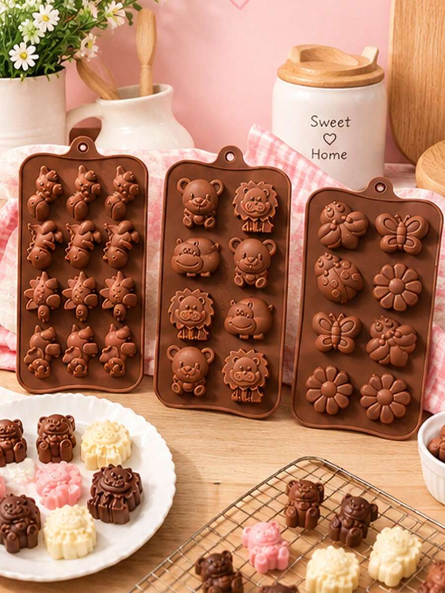 3 PiecesCute Animal Silicone Mold, Bee Beetle Dinosaur And Bear Shaped Baking Molds For Chocolate, Candy, Jelly, Pudding, Gummies And Cake Bites, Creative Waffle Dessert Bakeware For Home Kitchen, Parties And Sweet Treats