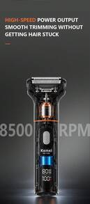 Kemei KM-1394 Perlengkapan Perawatan Pria Multifungsi 5-in-1: Pencukur Rambut, Pemangkas Hidung, Pencukur Bulu, Gunting Ukir, Alat Cukur Listrik Tanpa Kabel Isi Ulang, Daya Tahan Baterai Lama, Layar Digital LED, Tahan Air, Hadiah untuk Pria - Hitam - View 8
