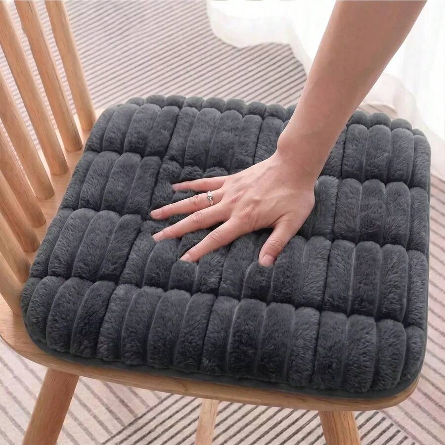 1pc Plush Seat Cushion, Breathable Non-Slip Chair Pad, Office Long-Sitting Hip Protection Cushion - Plush Seat Cushion - View 1