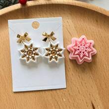 Atmospheric Christmas Polymer Clay Cutting Molds, Mini Gift Box, Gingerbread House, Holly Wreath, Bow Candy Cane, Octagonal Snowflake Multiple Unique Shaped Clay Cutting Molds, DIY Handmade Earring Pendant Brooch Making Tools, Compatible With Polymer Clay, 3D Printed Process, Clean Cut, Handmade Jewelry Floral DIY Craft Accessories, 3D Printed Process, Clean Cut, Handmade Jewelry Floral DIY Craft Accessories - Christmas - View 3
