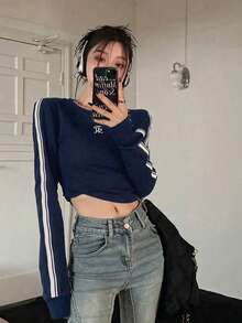 女款初秋條紋短版修身長袖上衣 - 藏蓝色 - 查看 3