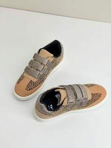 Leopard Print Patchwork Fashion Hook & Loop Skate Shoes For Boys & Girls, Comfortable Versatile Student Sneakers - Mocha Brown - View 3