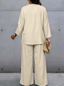 Women's Plus Size Casual Loose 2 Pieces Set, Notched V-Neck - Khaki - View 4
