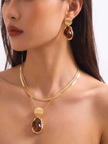 Conjunto de joyería versátil para mujer con collar y pendientes, 2 piezas, colgante de disco redondo cepillado con textura ámbar asimétrica, para uso diario, ir al trabajo, citas, fiestas y reuniones - traje - Ver 3