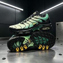 Nike أحذية رياضية رجالية - أخضر وأسود - مشاهدة 1