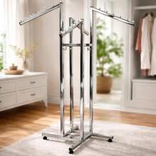 Rack Cromado de 4 Brazos Inclinados para Exhibir Ropa - Estructura Metálica Ajustable y Resistente - 1 - Ver 4