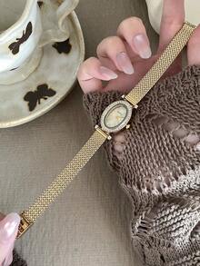 1件女款橢圓石英手錶－金色錶盤羅馬數字刻度獨特錶帶－時尚且適合日常配戴 - 金色 - 查看 3